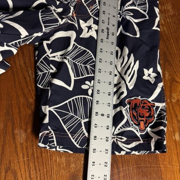 Chicago Bears NFL M MEDIUM Board Short Swim Trunks with liner Football - Picture 7 of 7